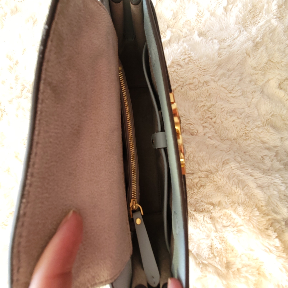 Kate Spade Toujours Crossbody with Dust Bag - Picture 9 of 9